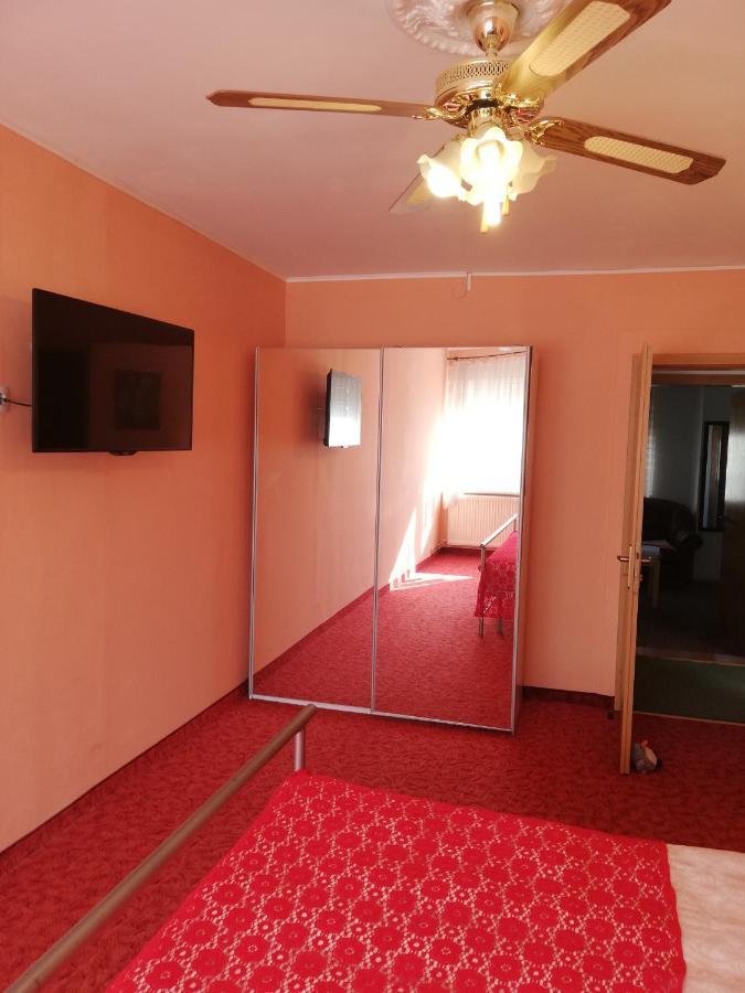 Luxury Brasov Leilighet Eksteriør bilde