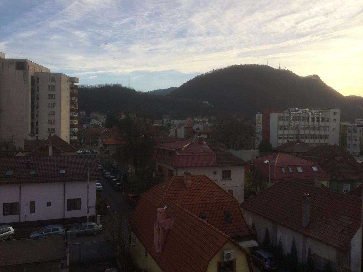 Luxury Brasov Leilighet Eksteriør bilde