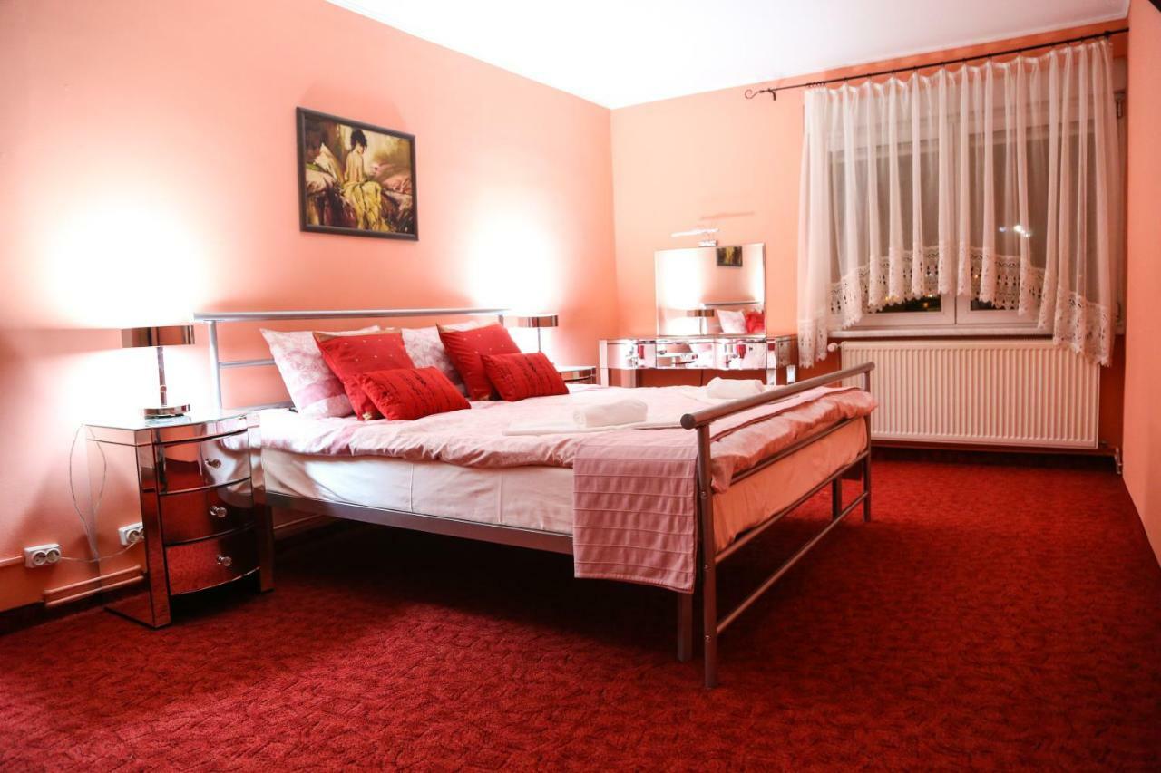Luxury Brasov Leilighet Eksteriør bilde