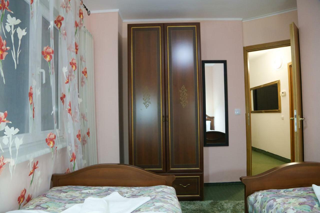 Luxury Brasov Leilighet Eksteriør bilde