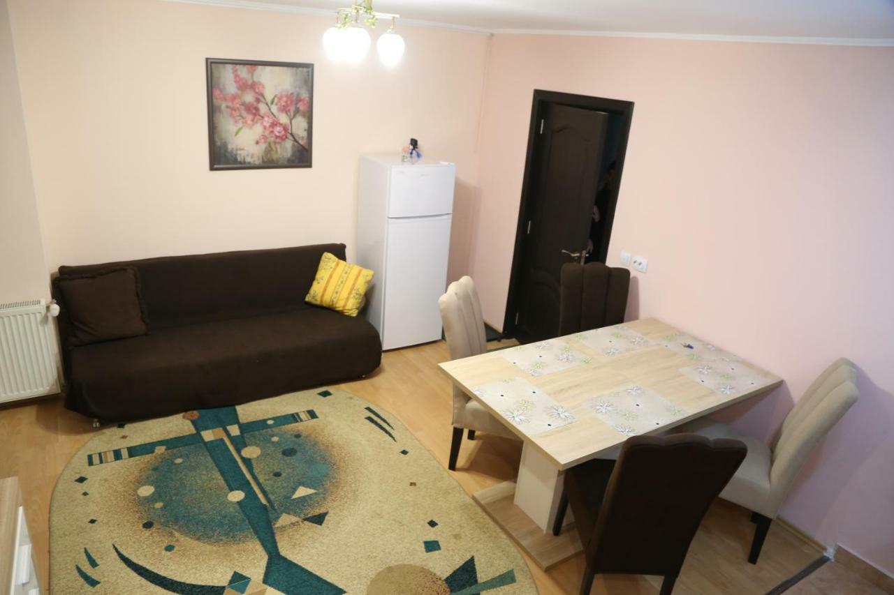 Luxury Brasov Leilighet Eksteriør bilde