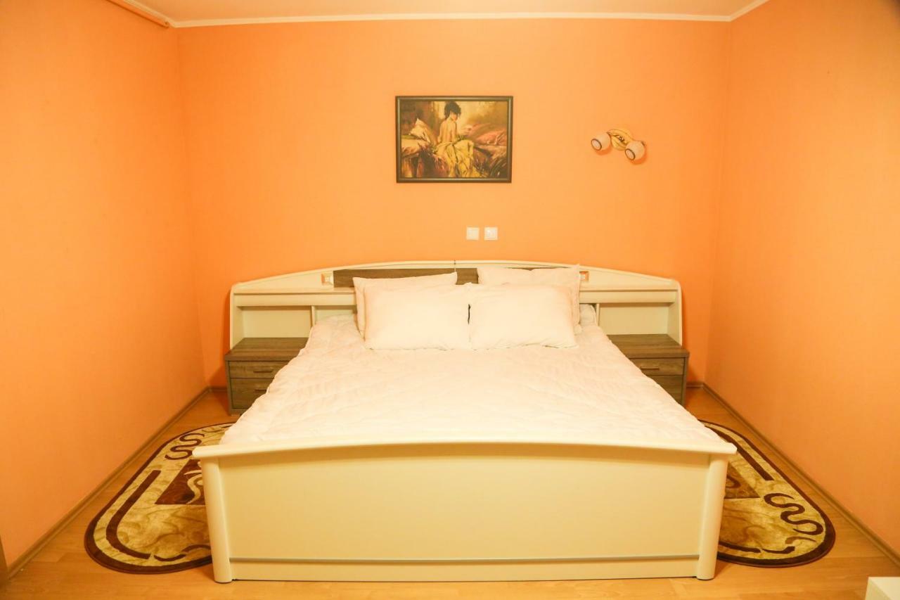 Luxury Brasov Leilighet Eksteriør bilde