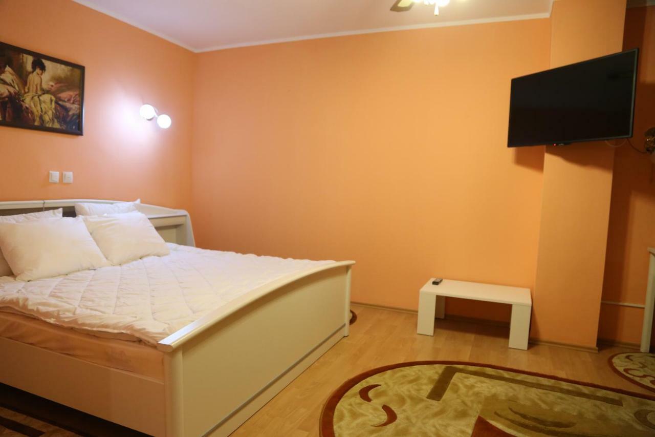 Luxury Brasov Leilighet Eksteriør bilde