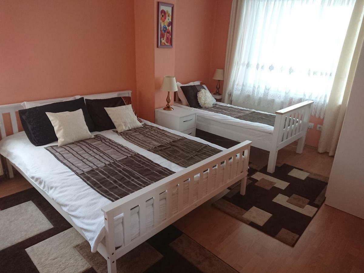 Luxury Brasov Leilighet Eksteriør bilde