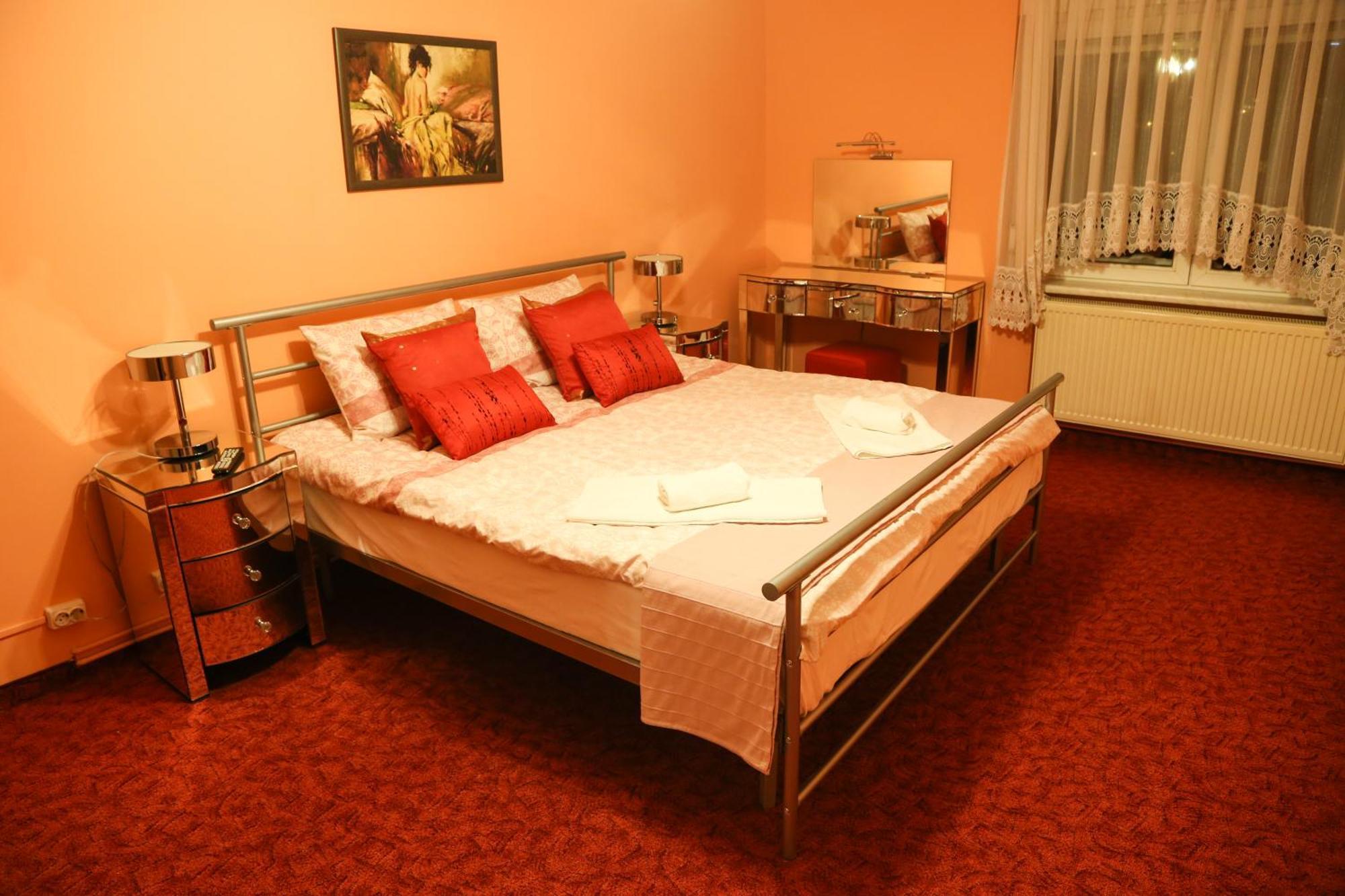 Luxury Brasov Leilighet Eksteriør bilde